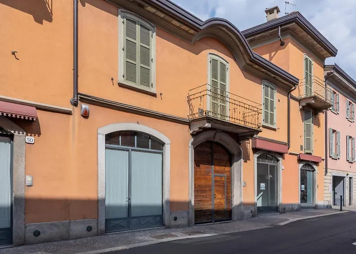 Lägenhet Comfort & Style In Como Center With Parking
