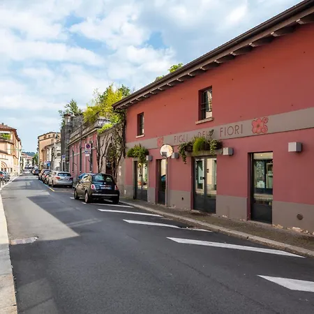 Comfort & Style In Center With Parking Appartement *