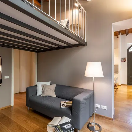 Comfort & Style In Center With Parking Côme
